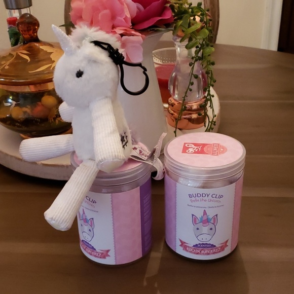🦄Stella the Unicorn💞 Scentsy Buddy Clip! - Picture 2 of 4